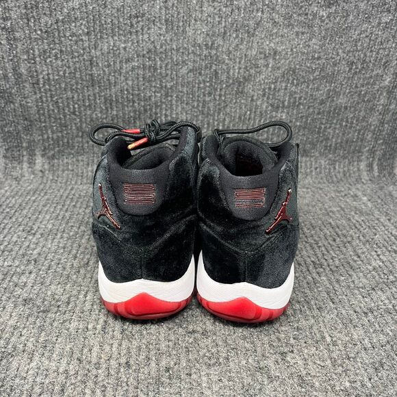 Nike Air Jordan 11 Retro Bred Velvet Black Red Womens Size 8 DB5457-061 - Picture 4 of 10